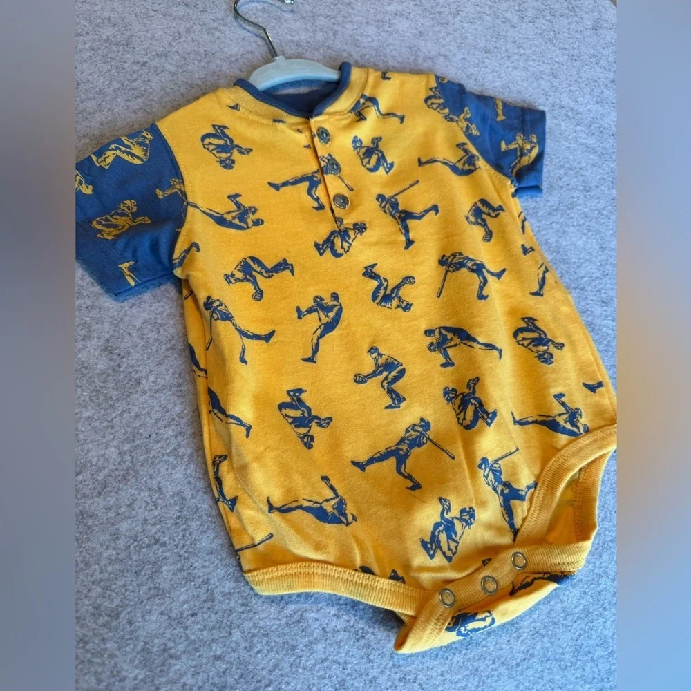 Faded Glory Vintage Baseball Bodysuit 100% Cotton Size 12M